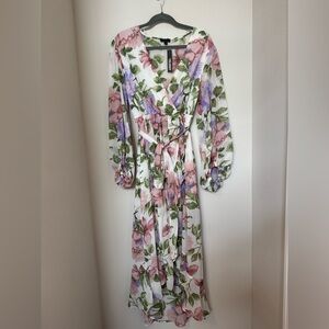 Miss Avenue Floral Long Sleeve Dress
